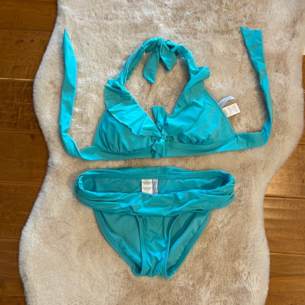 Swim suit excellent condition